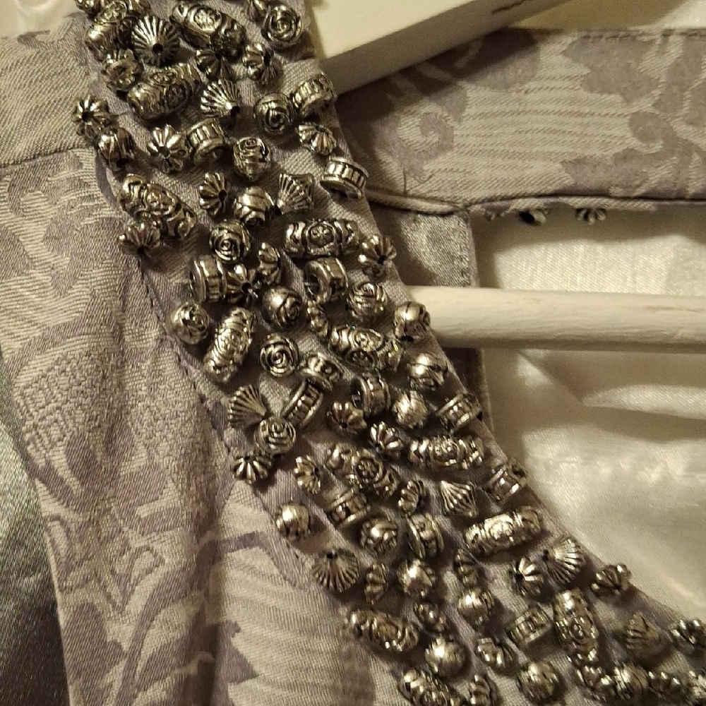 Eci Elegant Gray Sleeveless Dress with Beaded Neckline 4 💛💛💛💛 - Picture 5 of 15